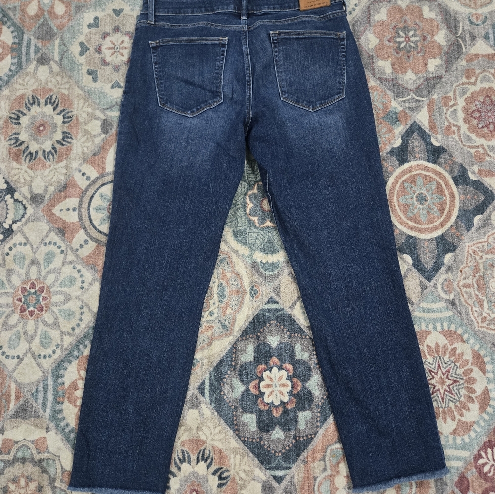 Lucky Brand Women's 12 Lolita Skinny Distressed Hem Jeans - Picture 5 of 7